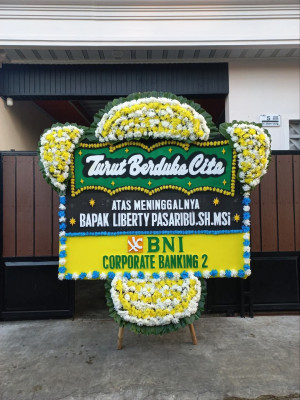 Papan Bunga Duka di Sitamiang